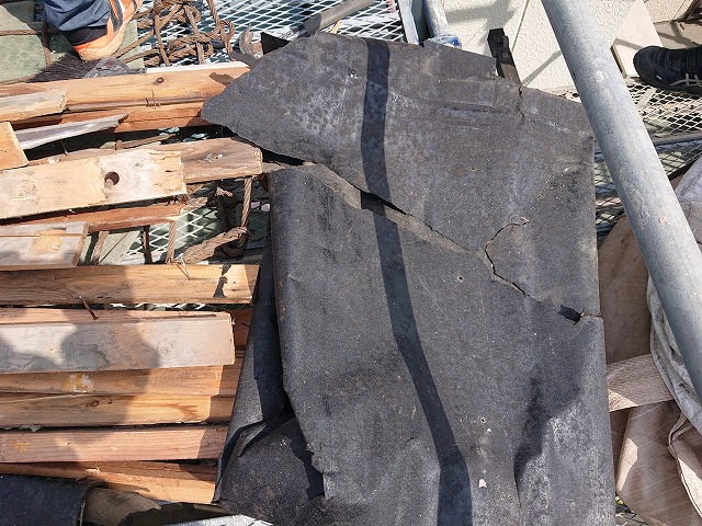 廃材となった桟木